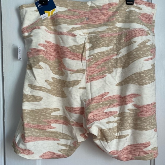 NWT Bike Shorts Extra High Rise - XXL- 6” inseam - Picture 6 of 6